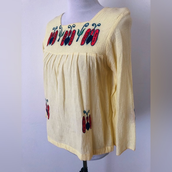 Vintage 60s Indian Cotton Gauze Blouse with Embroidered Butterflies - Picture 6 of 10